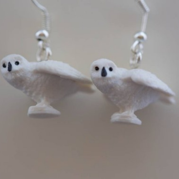 🦉 Snowy Owl Spirit Animal Earrings 🦉 - Picture 3 of 3